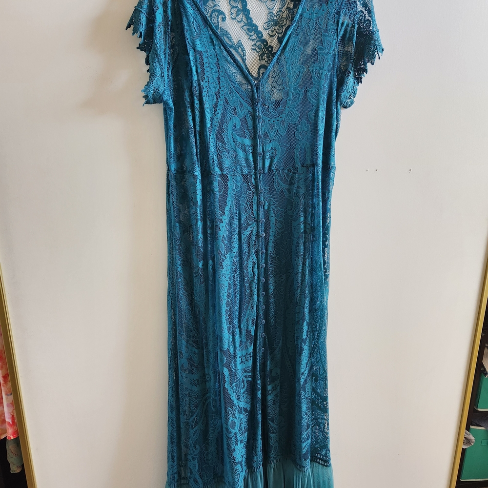 Torrid Button Front Skater Maxi Dress Lace, Blue/Teal Size 1, Great Condition - Picture 2 of 12